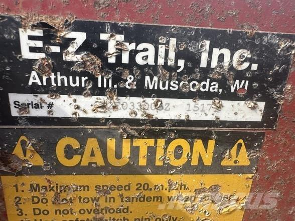 E-Z Trail 672 Other farming trailers