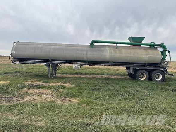 Heil 9200 Manure spreaders