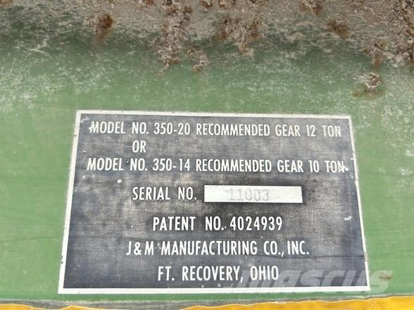 J&M 350-20 Grain / Silage Trailers