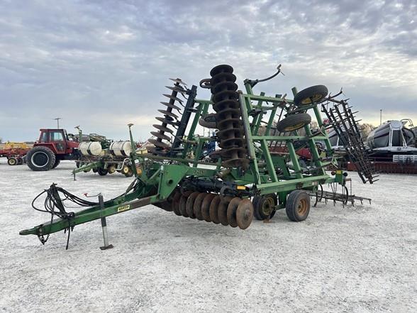 John Deere 726 Mowers