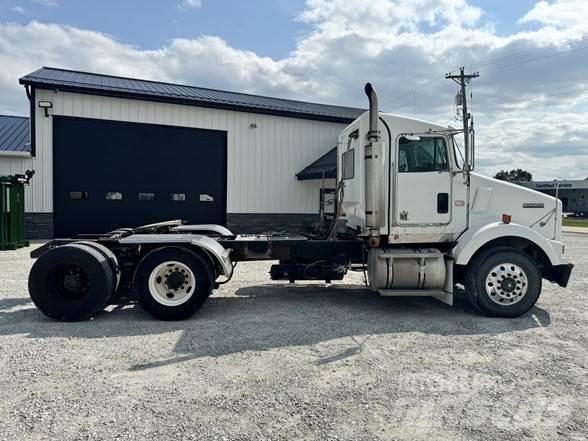 Kenworth T800 Truck Tractor Units