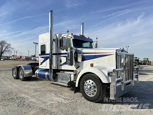 Kenworth W900L Truck Tractor Units