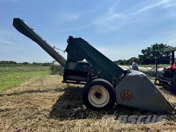 New Idea 330 Combine harvester spares & accessories