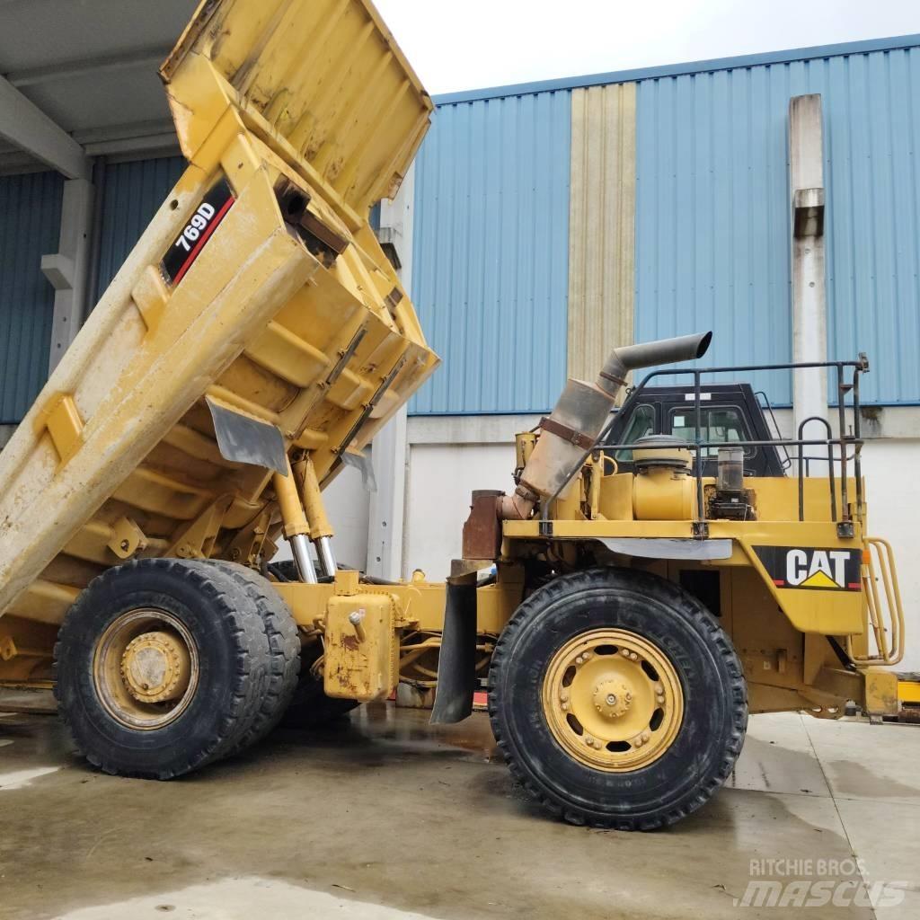CAT 769 D Rigid dump trucks