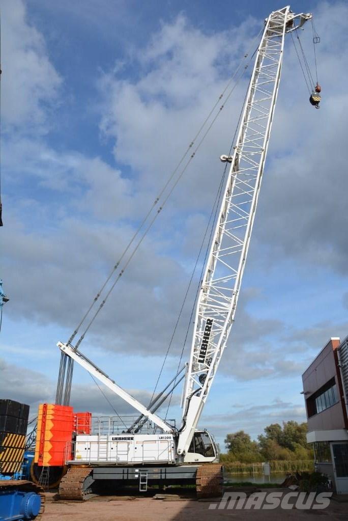 Liebherr LR 1300 SX Tracked cranes