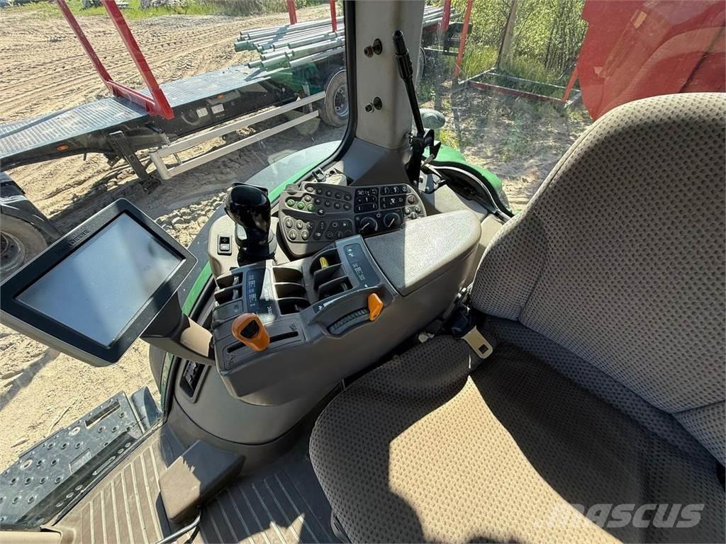 John Deere 7230R Tractors