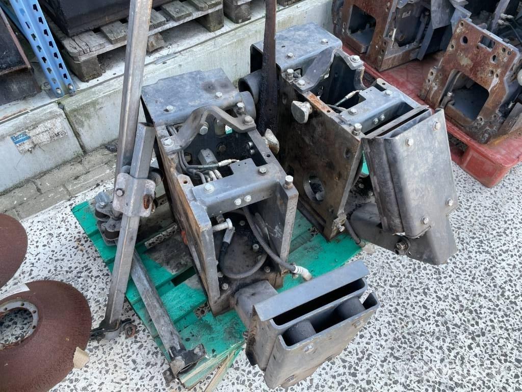 Bomag BF 700 C-2 Asphalt pavers