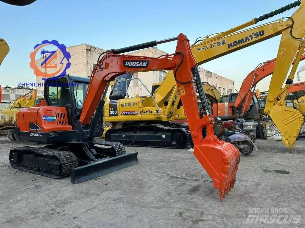 Doosan DX 60 Mini excavators < 7t