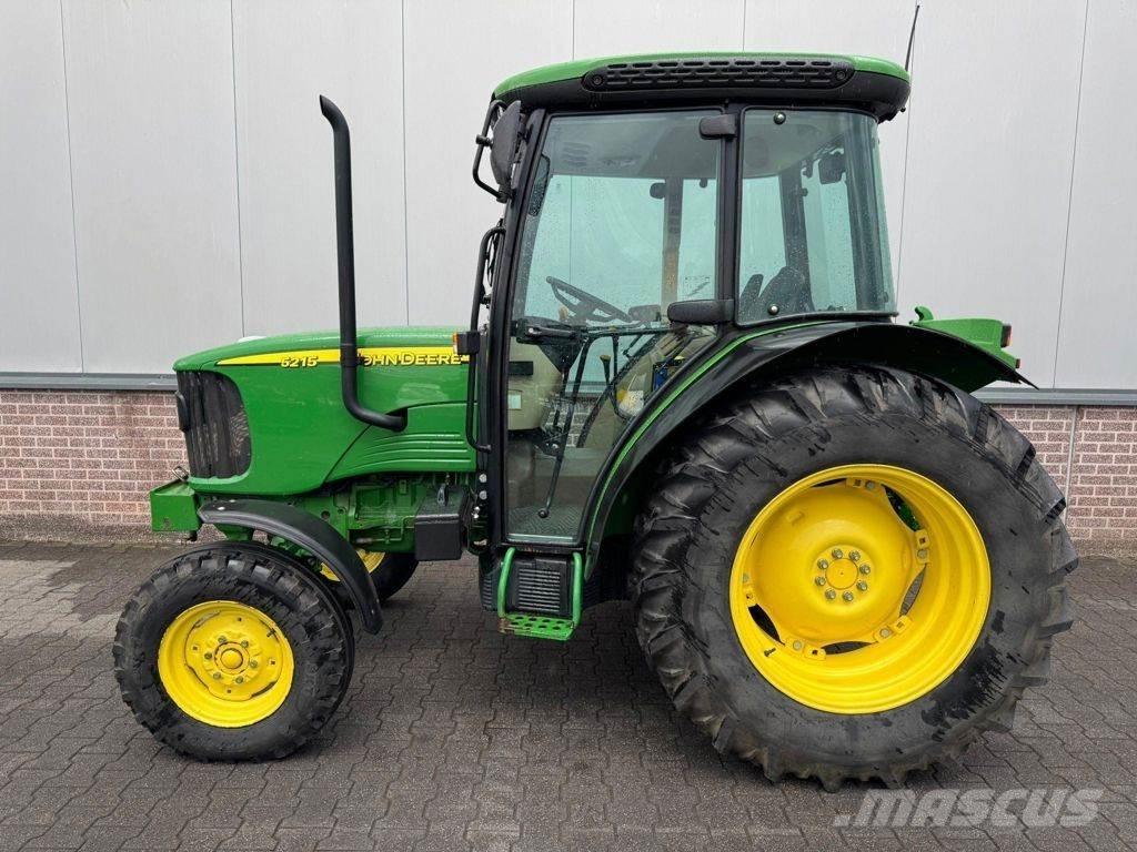 John Deere 5215 Cars