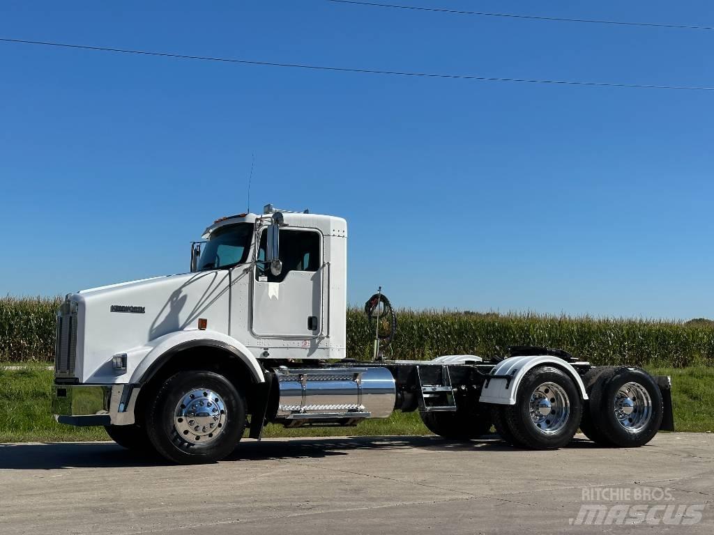 Kenworth T 800 Truck Tractor Units