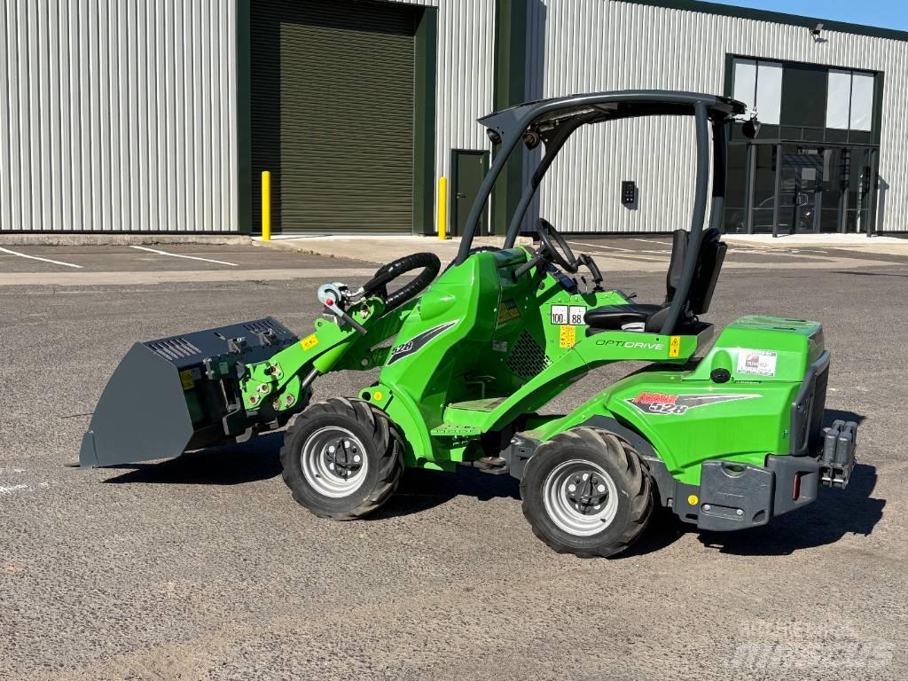 Avant 528 Other groundscare machines