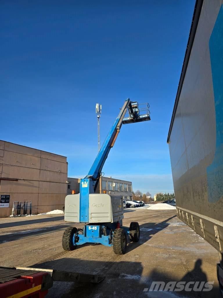 Genie S 45 Telescopic boom lifts