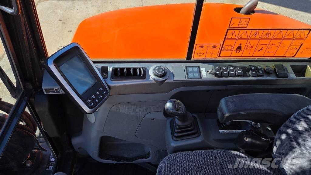 Doosan DX 63 R Mini excavators < 7t