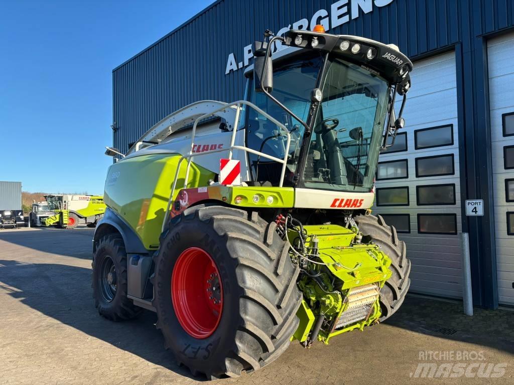 CLAAS Jaguar 960 4WD Self-propelled foragers