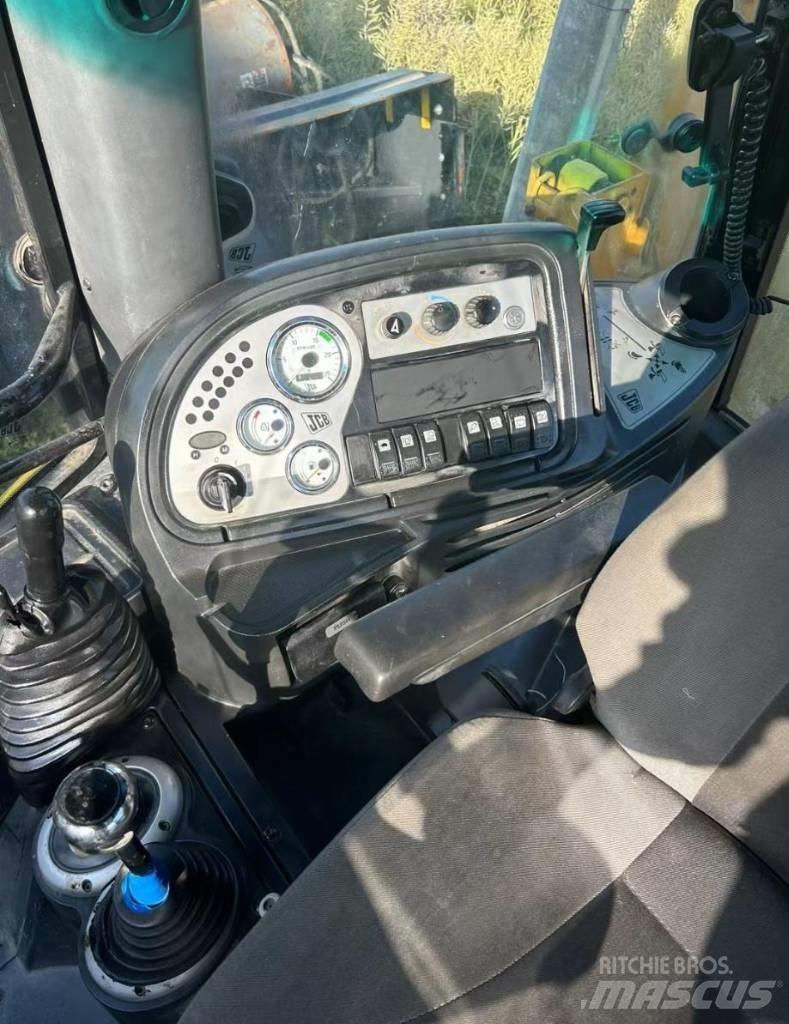 JCB 3 CX TLB's