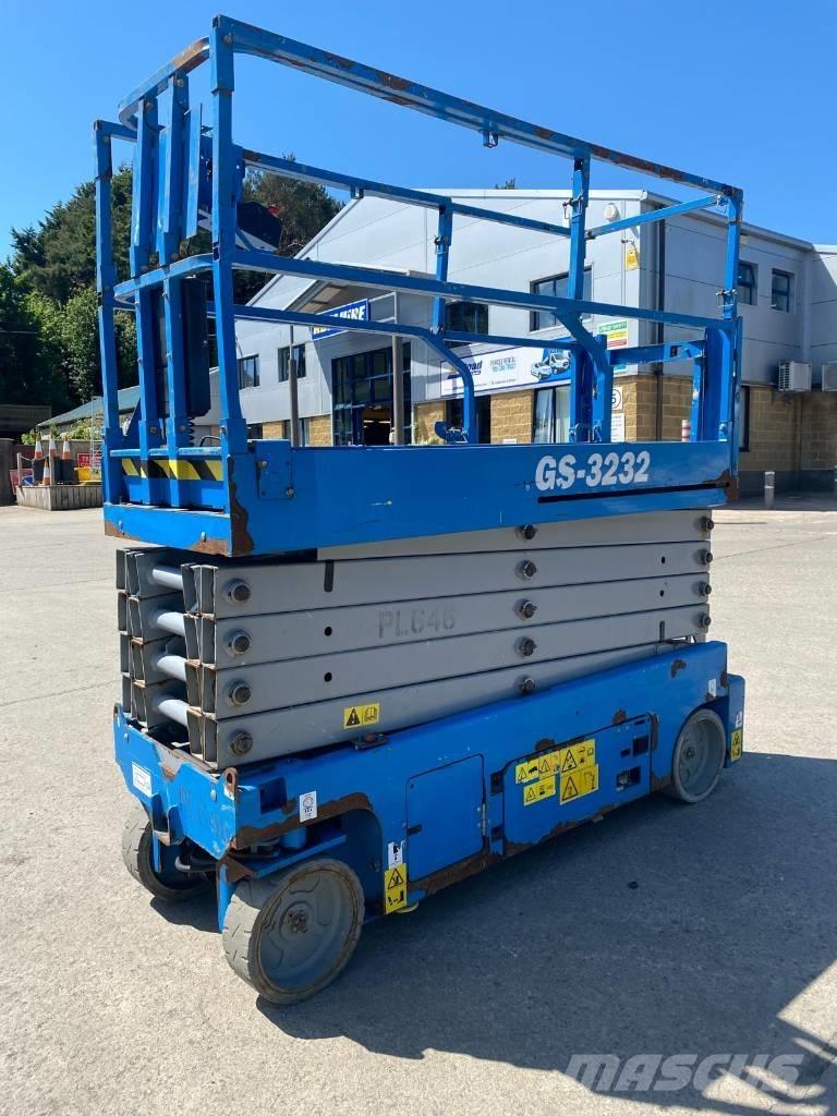 Genie GS 3232 Scissor lifts