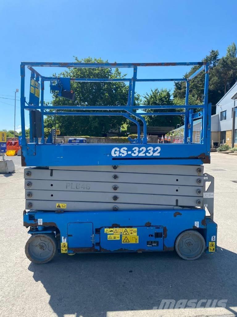 Genie GS 3232 Scissor lifts