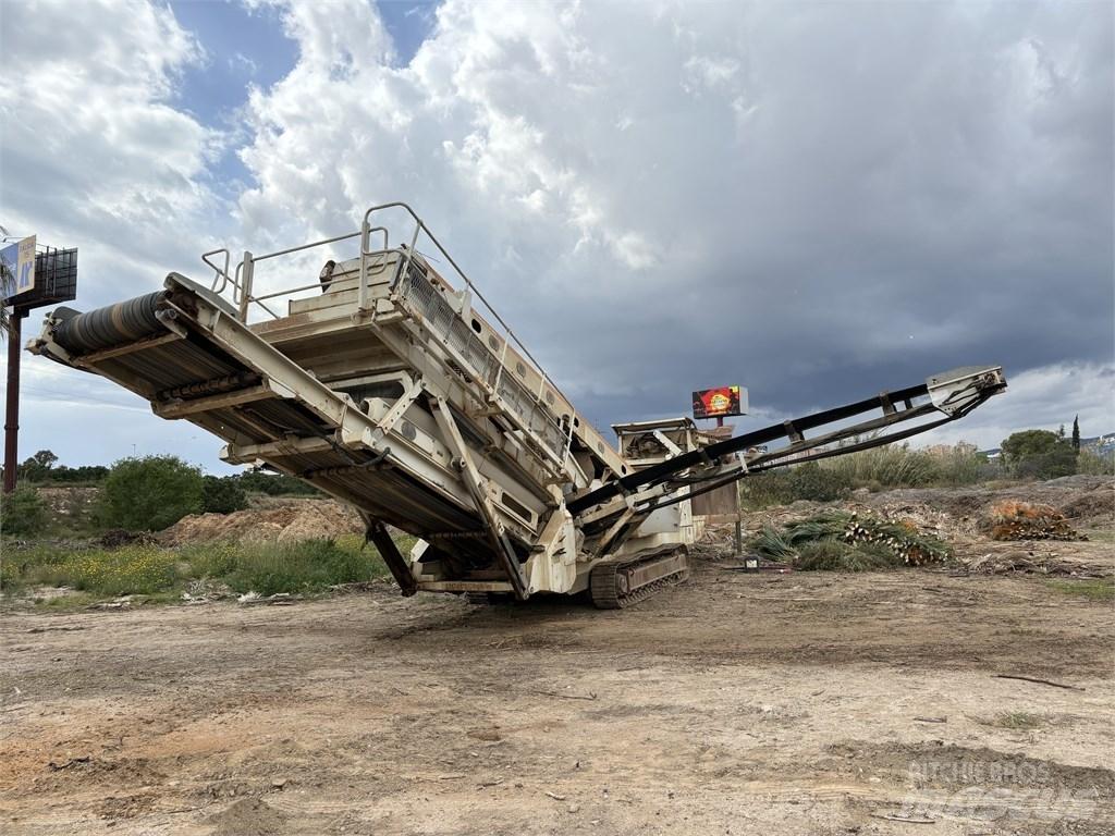 Metso Nordberg ST352 Mobile screeners