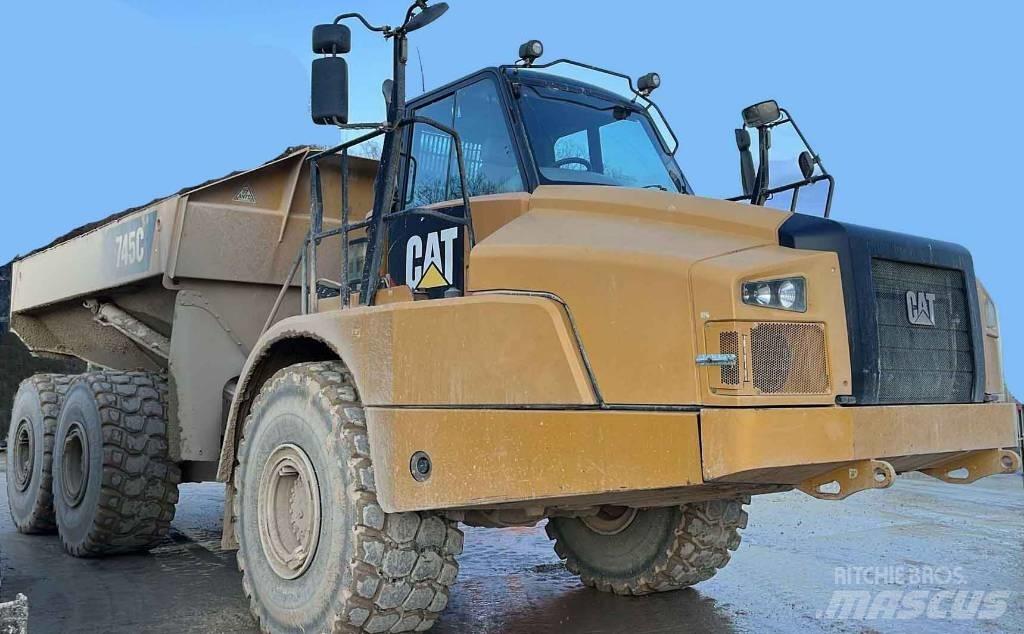 CAT 745 C Articulated Haulers