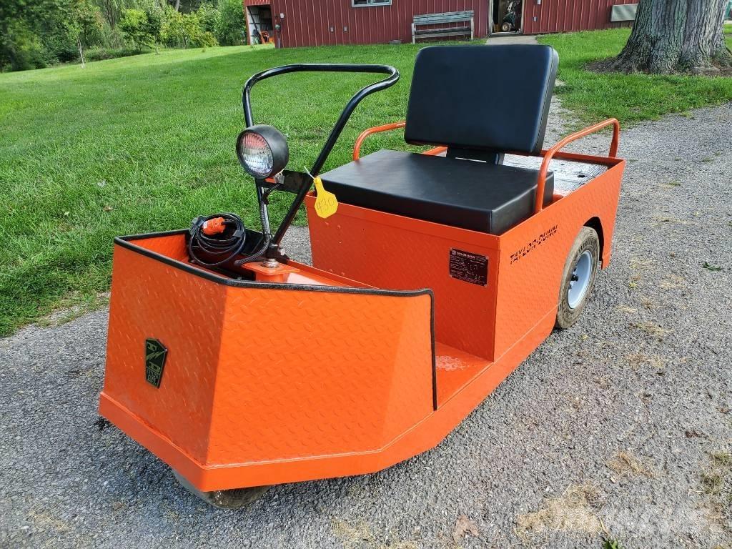 Taylor-Dunn SS536 Towing truck