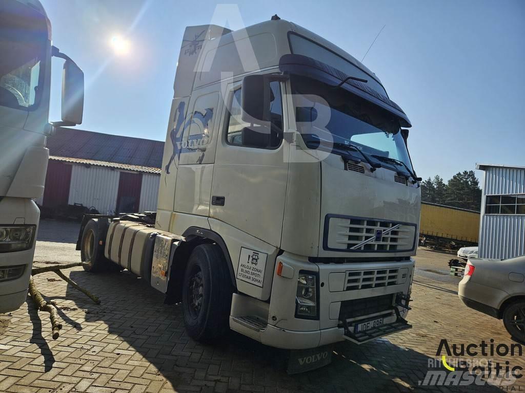 Volvo FH440 Truck Tractor Units