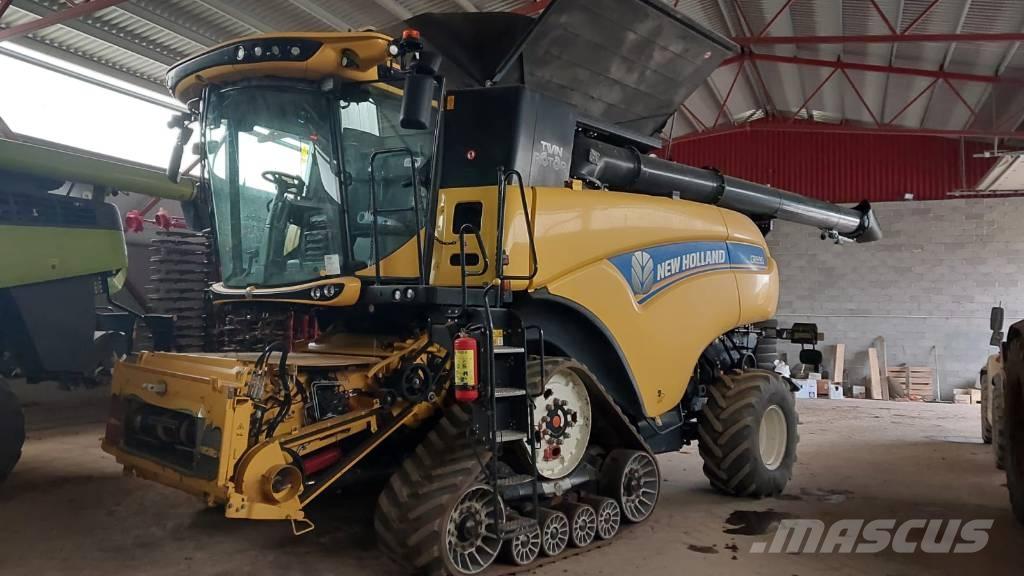 New Holland CR 9.90 Combine harvesters