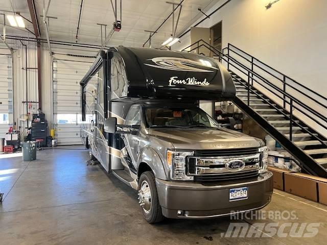 Thor Four Winds Motorhomes and caravans