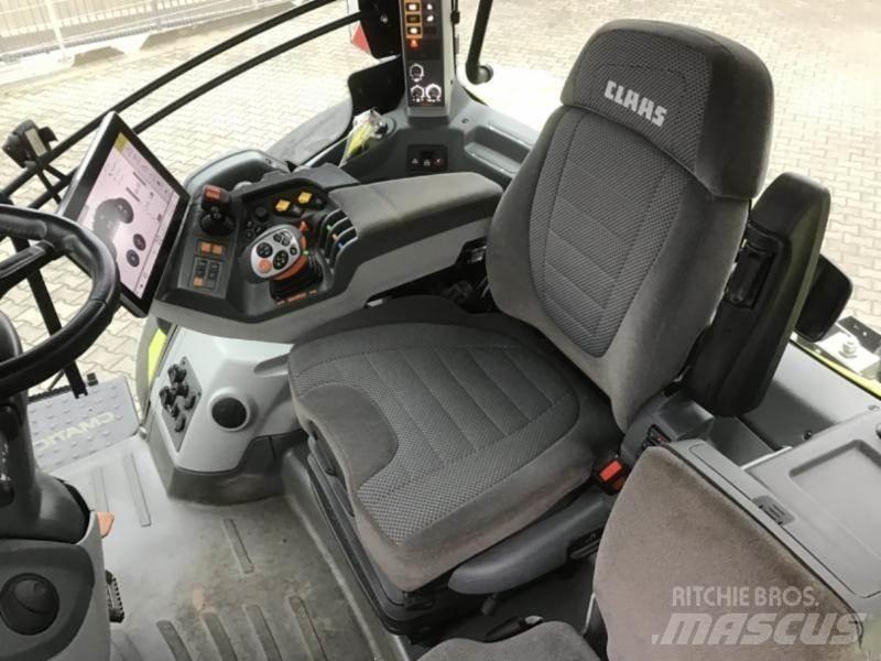 CLAAS AXION 850 Tractors
