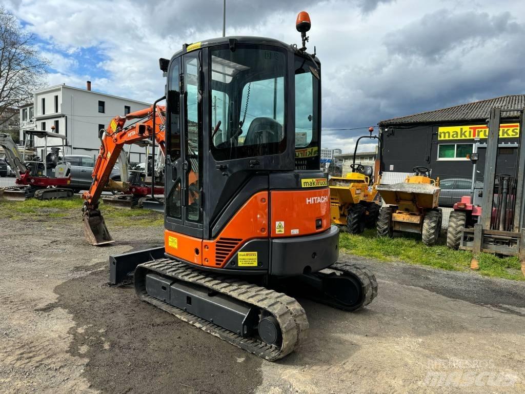 Hitachi ZX 30 U-2 Mini excavators < 7t