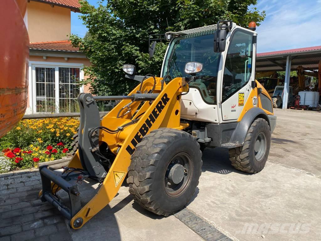 Liebherr L 506 Wheel loaders