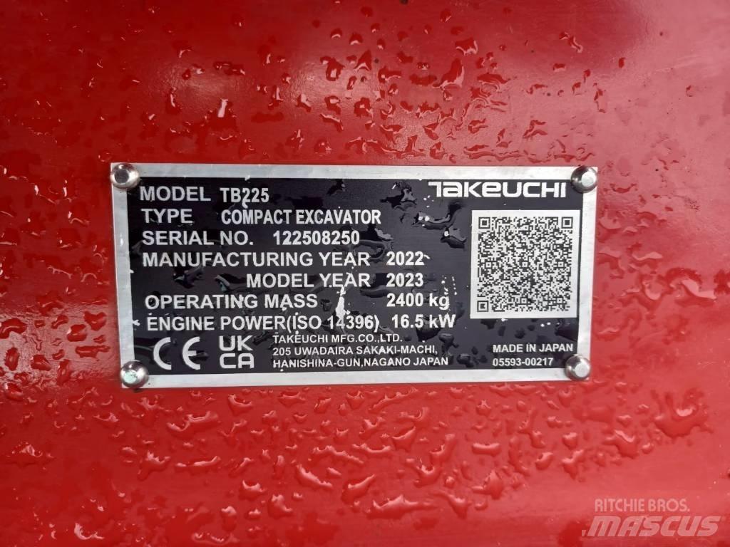 Takeuchi TB 225 Mini excavators < 7t