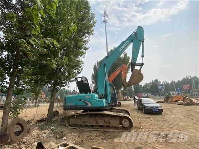 Kobelco SK 200 Crawler excavators