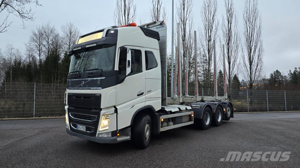 Volvo FH Timber trucks