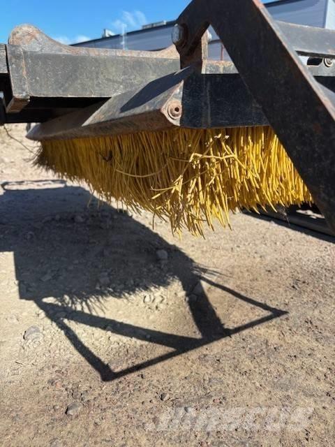  TIK Sopborste 150 Brushes