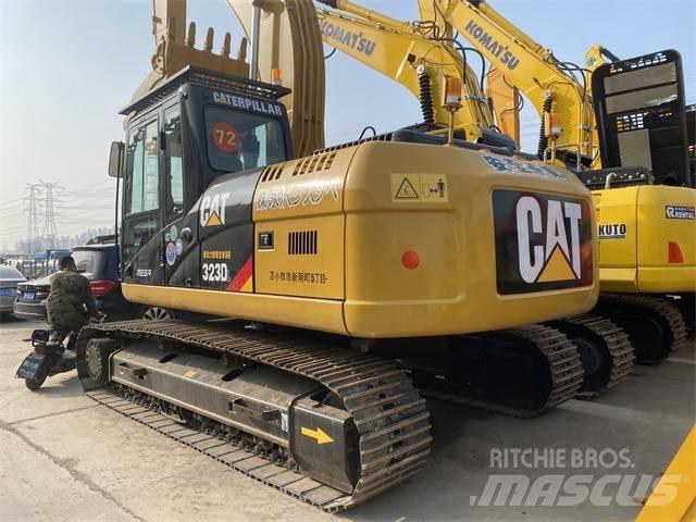 CAT 323 D L Crawler excavators