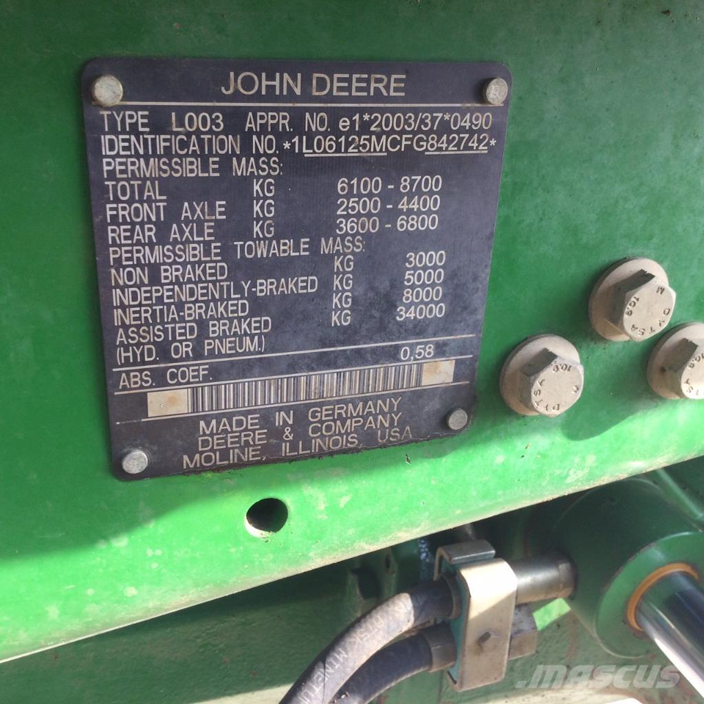 John Deere 6125M Tractors