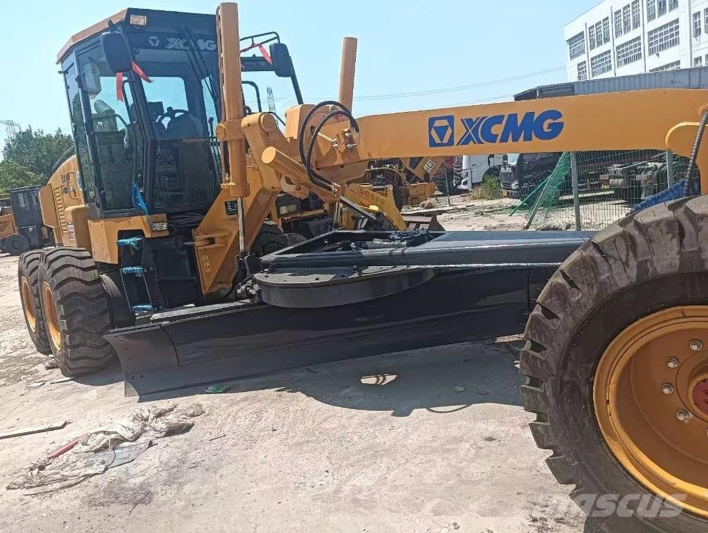 XCMG GR 180 Graders