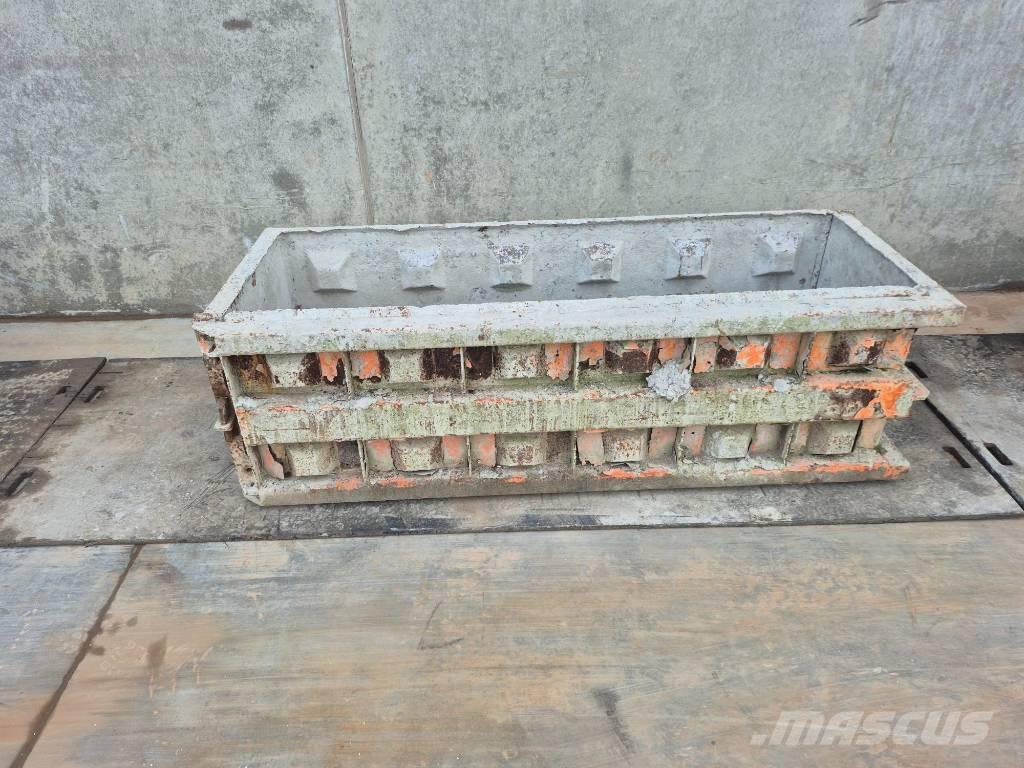  Betonblock 180x60x60 Concrete spares & accessories