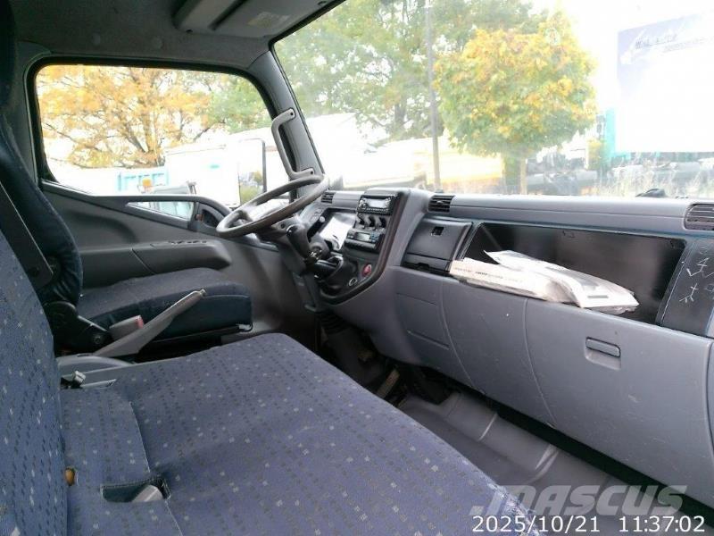 Mitsubishi 7C14 Crane trucks