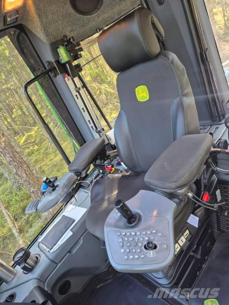 John Deere 1170 G Harvesters