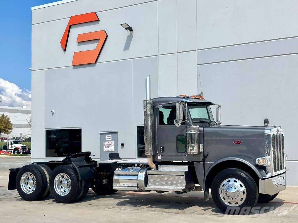 Peterbilt 389 Truck Tractor Units