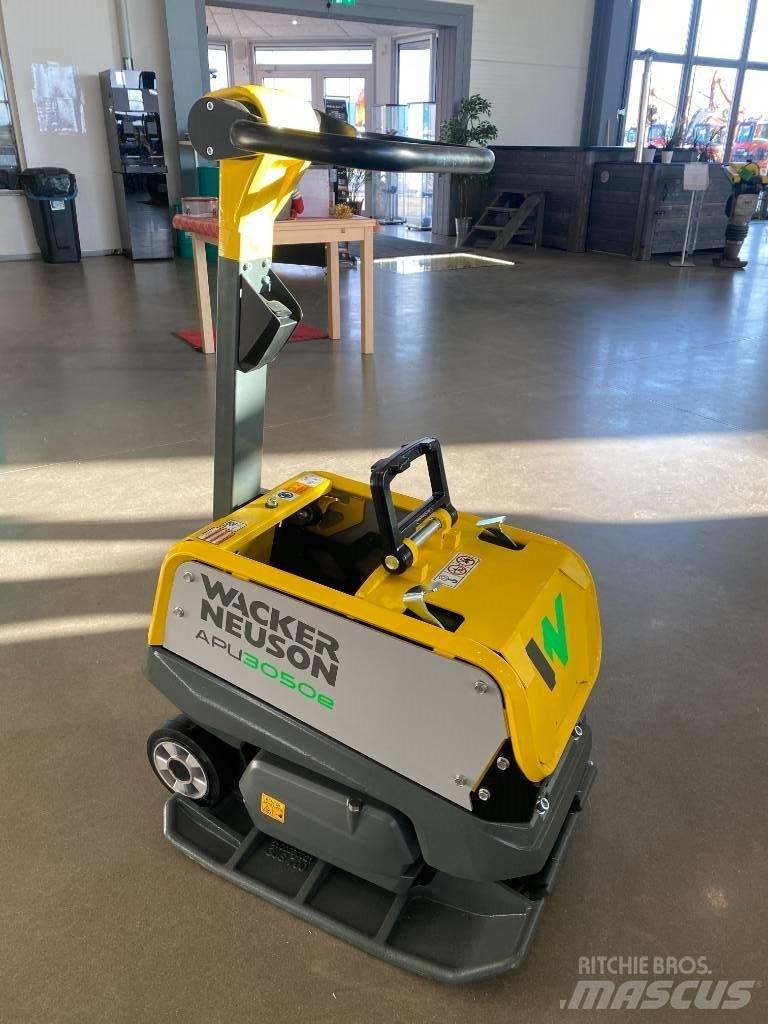 Wacker Neuson 3050 Vibrator compactors