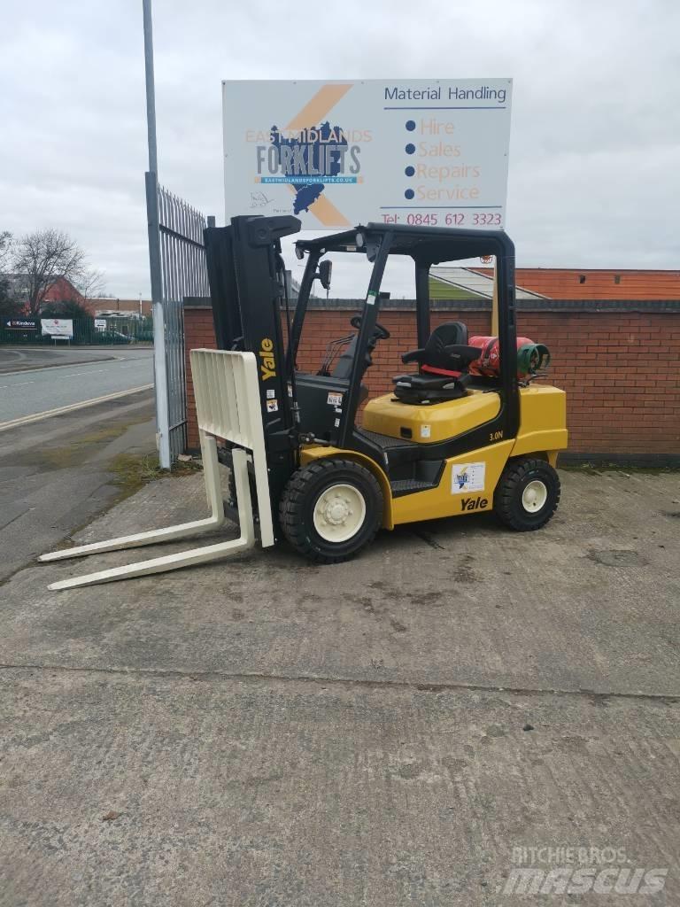 Yale GLP30 N LPG trucks