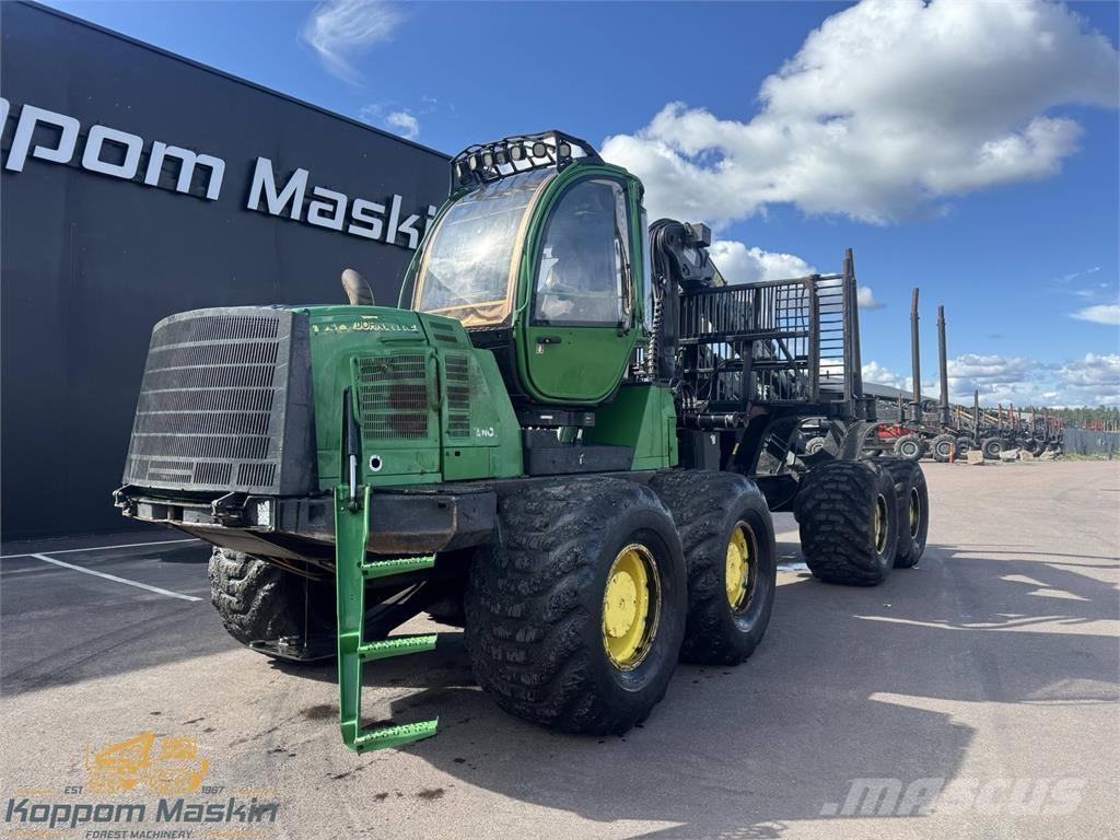 John Deere 1910E Forwarders