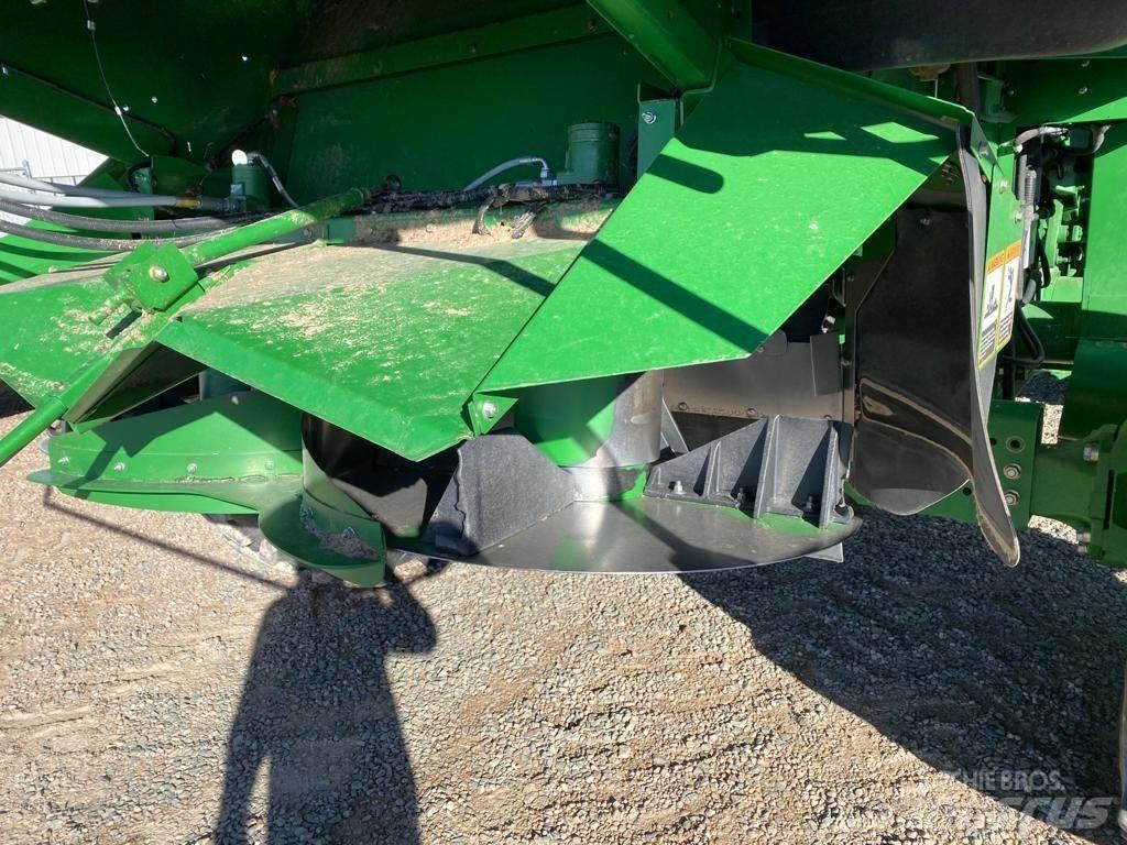 John Deere S 680 Combine harvesters