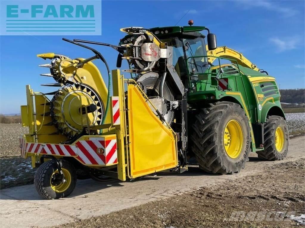 John Deere 8500 Self-propelled foragers