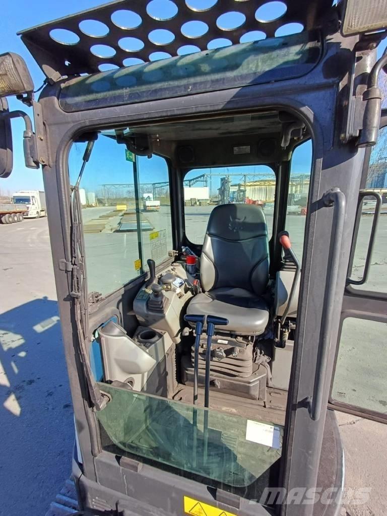 Bobcat E26 Mini excavators < 7t