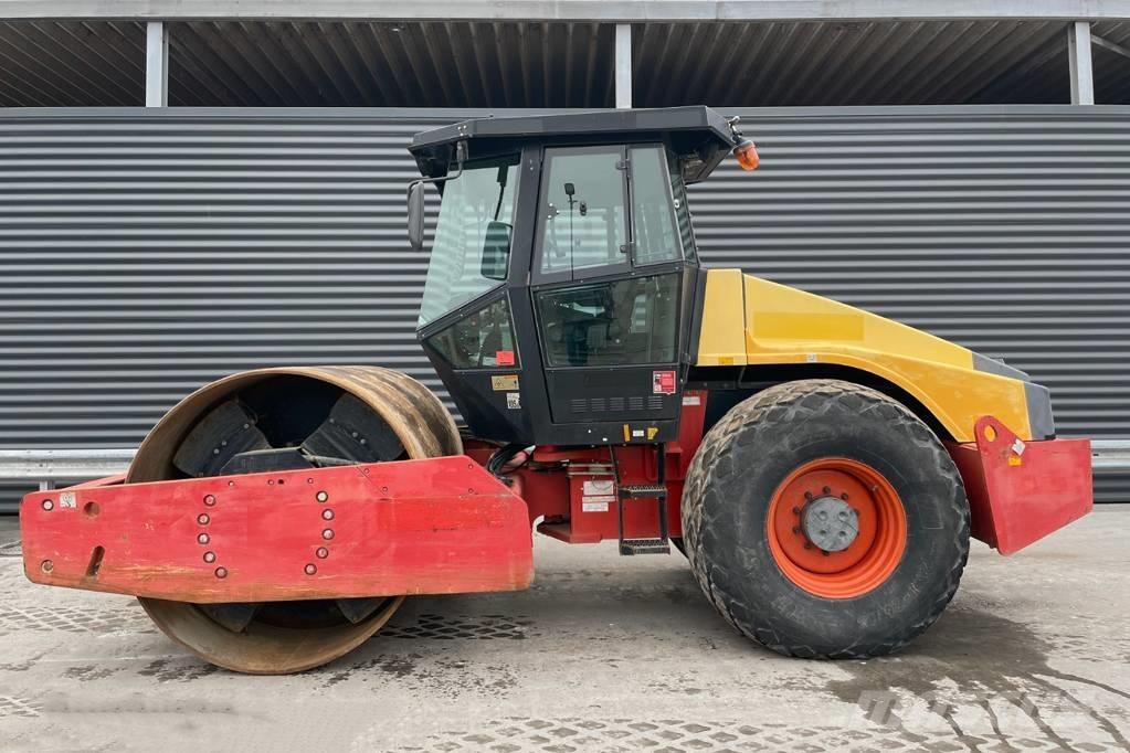 Dynapac CA302D Single drum rollers
