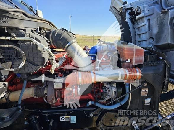 Kenworth T880 Truck Tractor Units