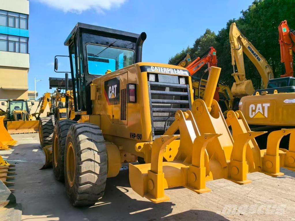 CAT 140 G Graders